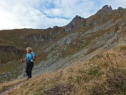 77 Saliamo verso il Monte Avaro col Valletto al fianco in alto